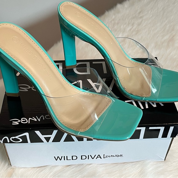 NWT Wild Diva Lounge Bosli Mint Clear  Plexi Stiletto Heel Sandals - Picture 4 of 11